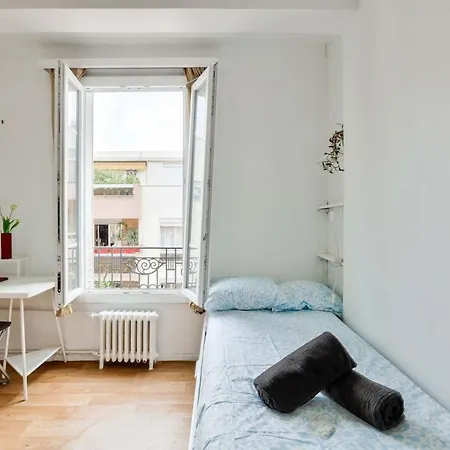Near Pere Lachaise Cemetery Apartment Paris
